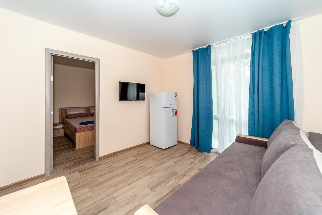 Dolce Vita Resort Hotel Zaliznyi Port Luaran gambar