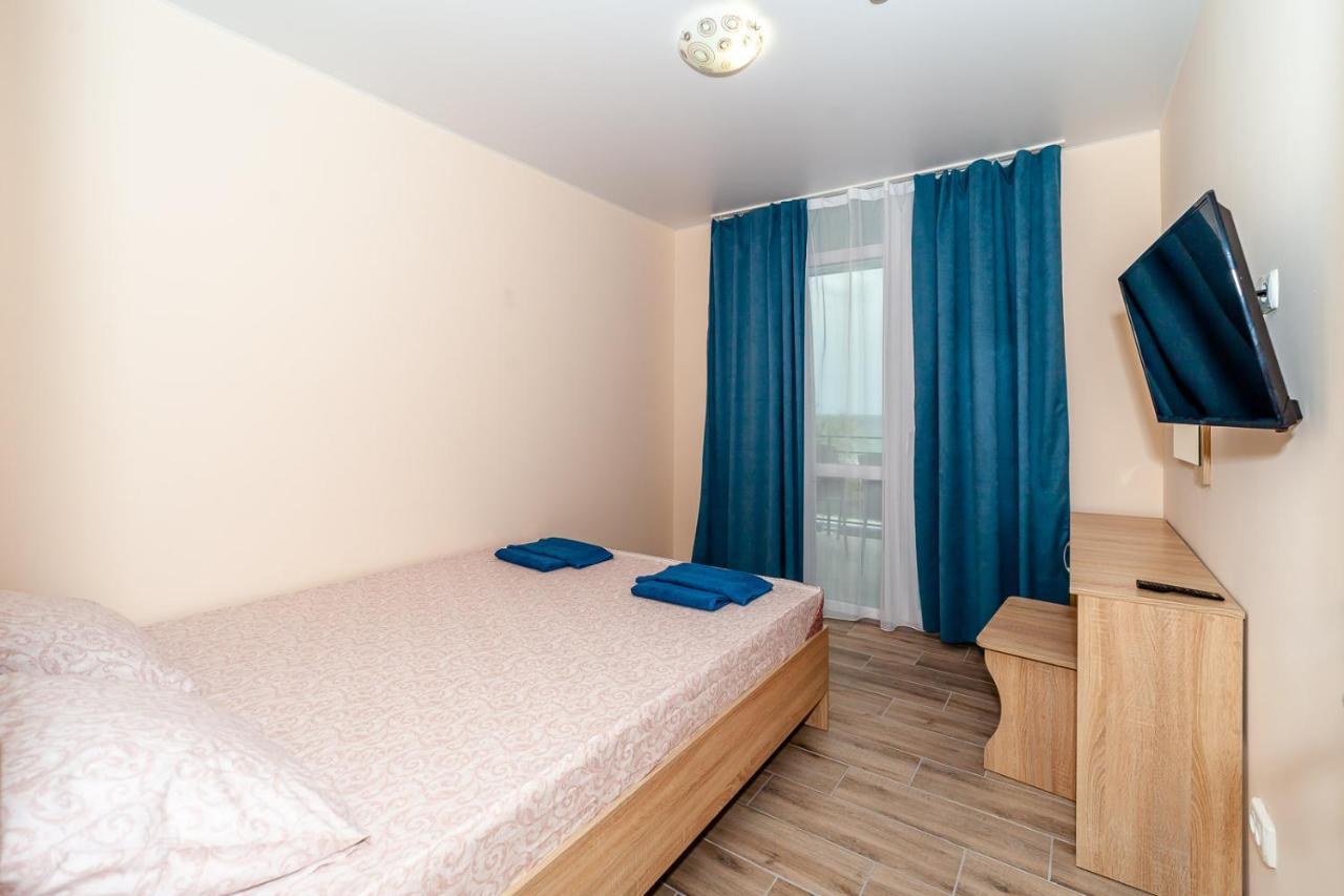 Dolce Vita Resort Hotel Zaliznyi Port Luaran gambar