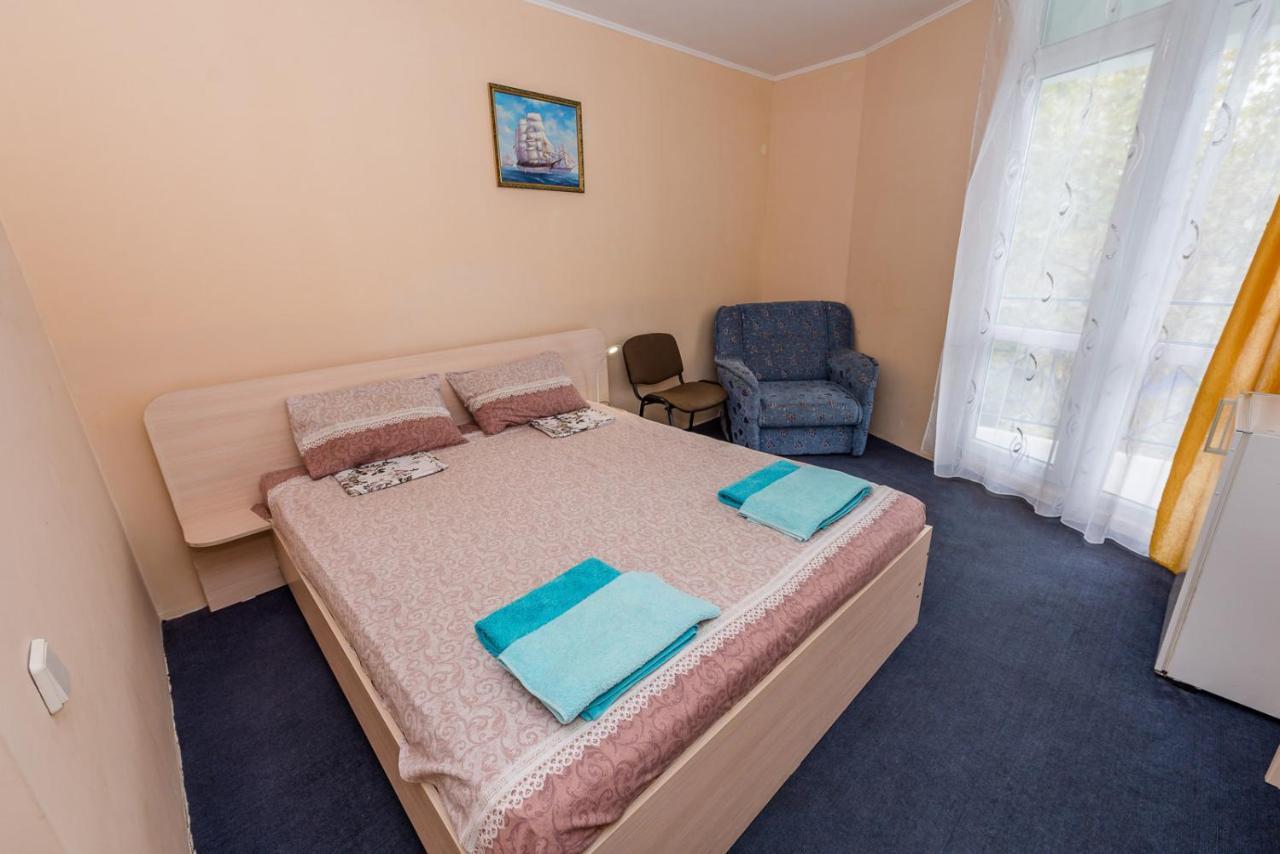 Dolce Vita Resort Hotel Zaliznyi Port Luaran gambar
